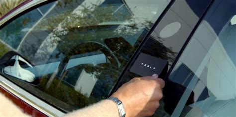 tesla touchscreen key card